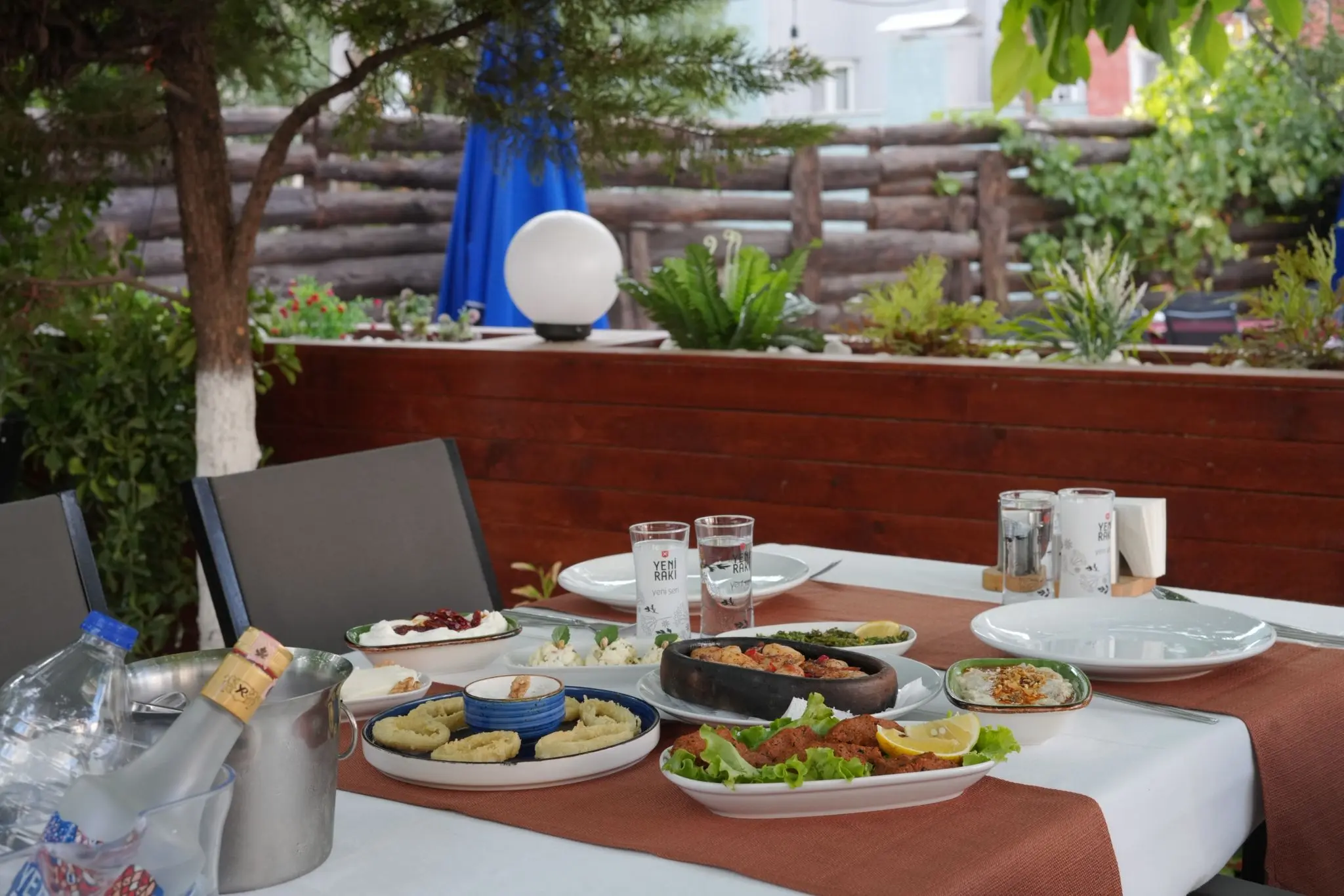 Avukat Evi Han Restoran